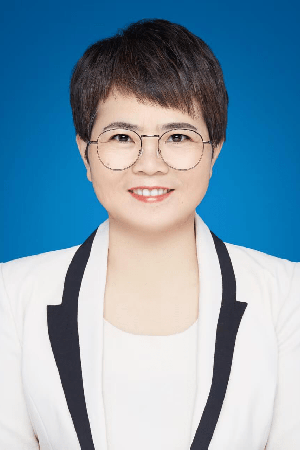 张美华